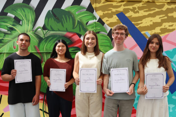 cinco-finalistas-final-premio-excelencia-cientifica-juvenil